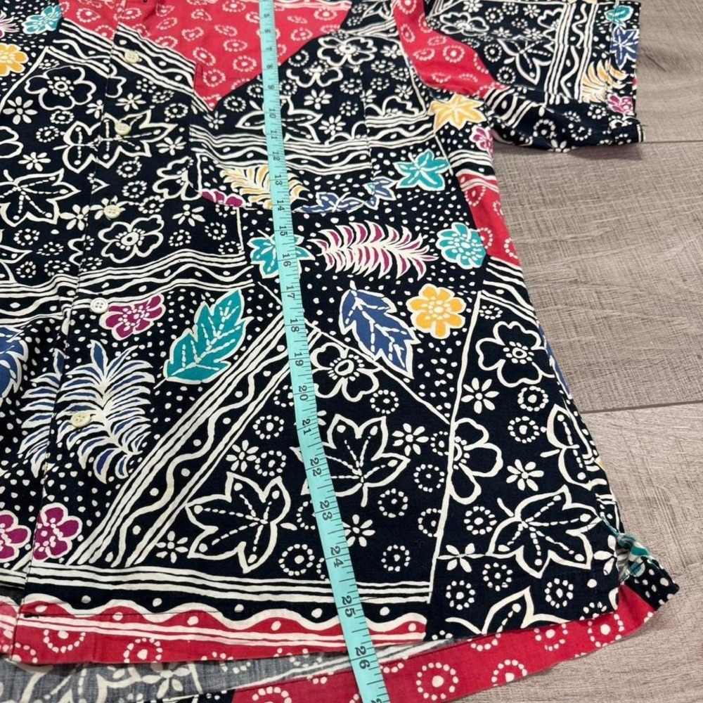Vintage 90s Patchwork Bandana Button-Up | Made in Hong Kong - Picture 5 of 5